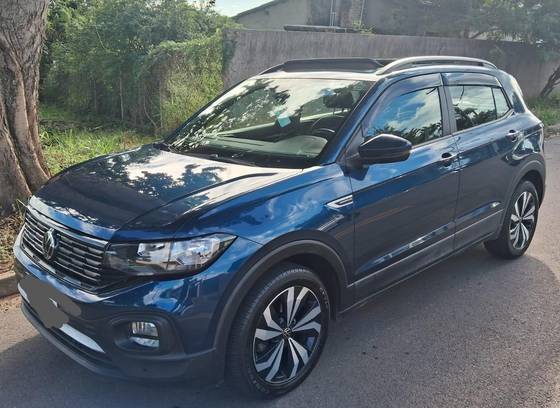 VOLKSWAGEN T-CROSS 1.0 200 TSI TOTAL FLEX COMFORTLINE AUTOMÁTICO